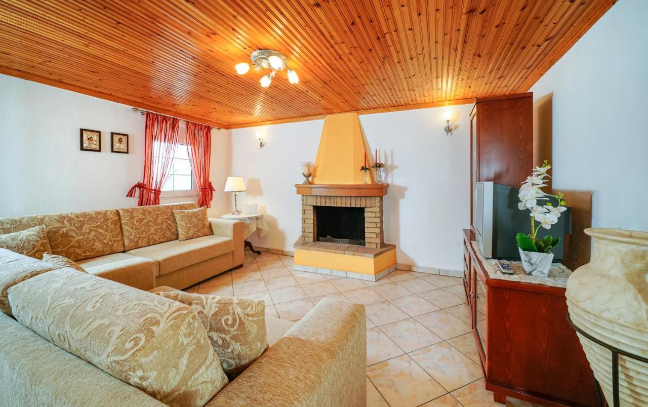 Villa Nicole Theologos  Екстериор снимка